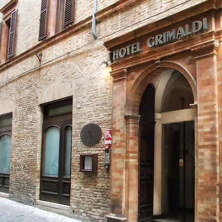 Hotel Grimaldi Treia Buitenkant foto